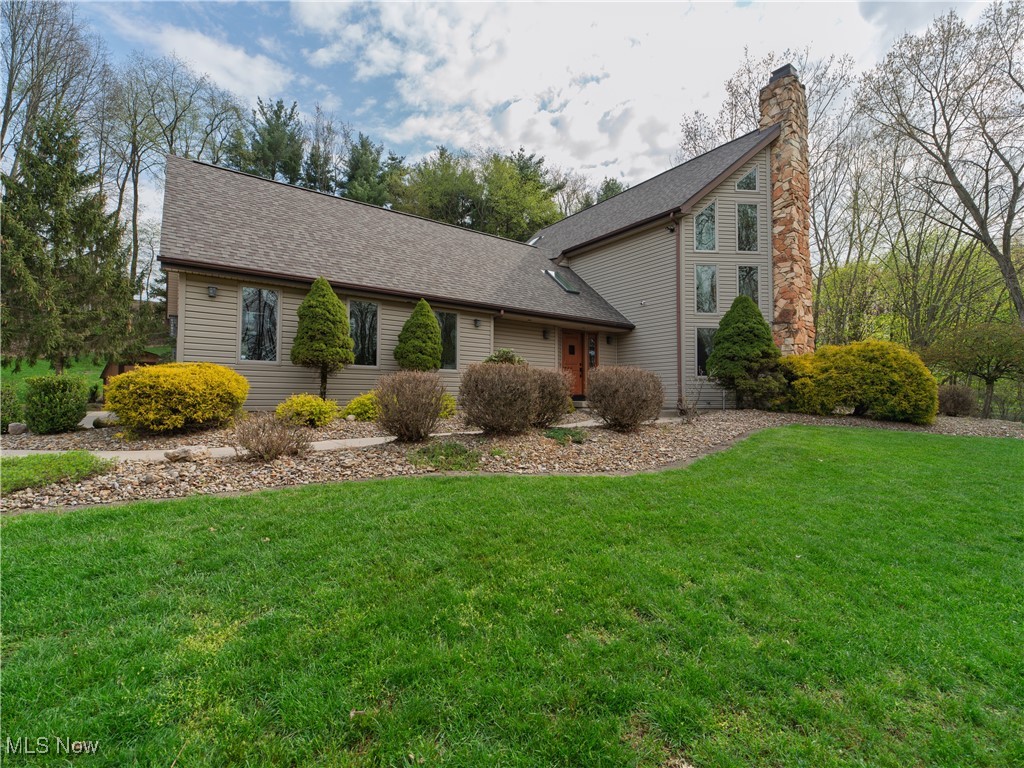 7685 Mt. Pleasant Rd, North Canton, Ohio image 1