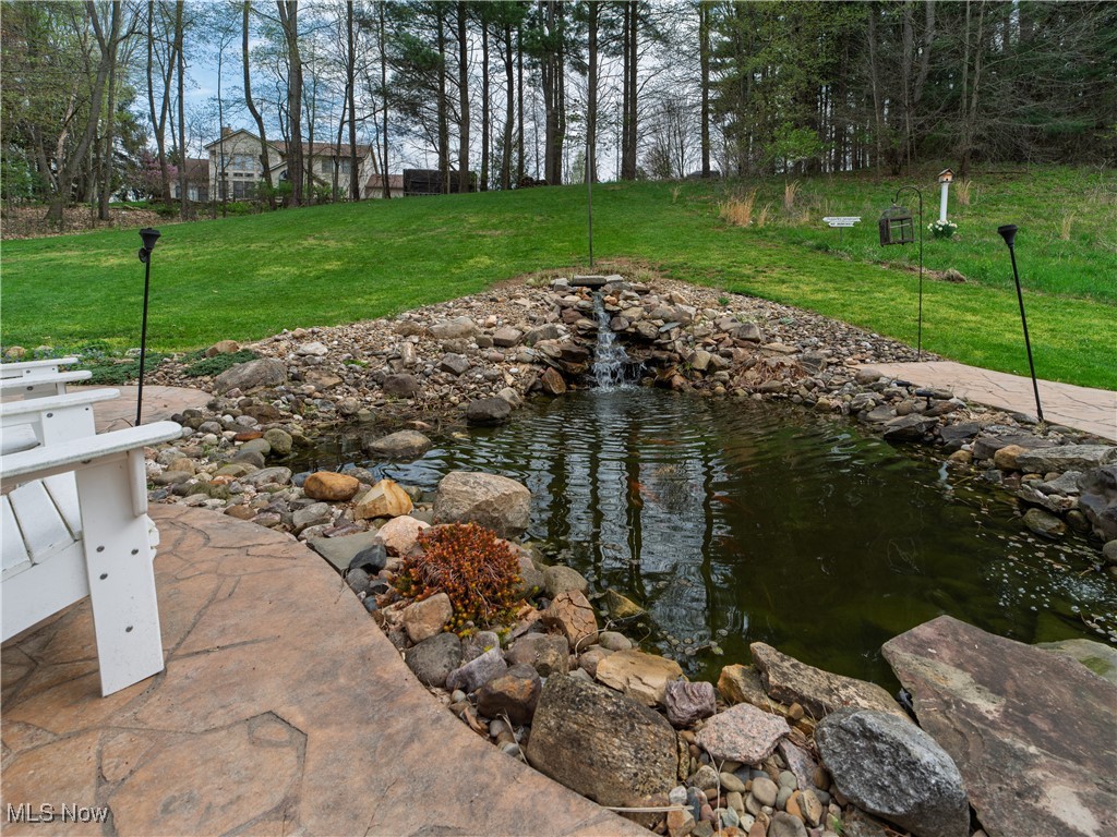 7685 Mt. Pleasant Rd, North Canton, Ohio image 2