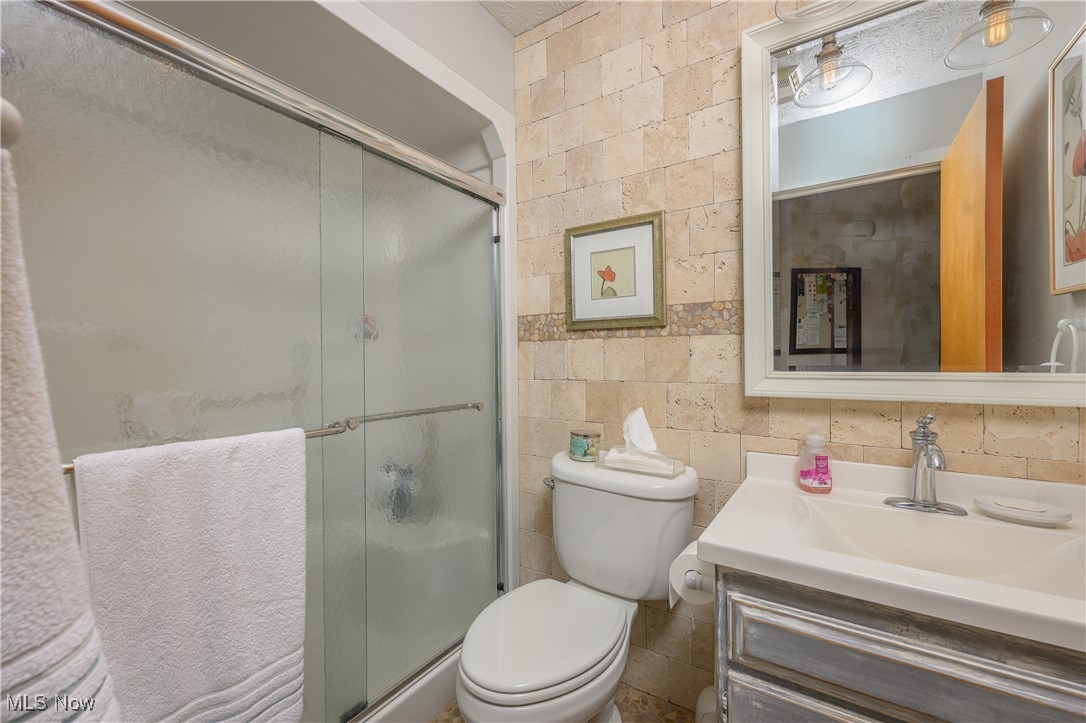 7685 Mt. Pleasant Rd, North Canton, Ohio image 35