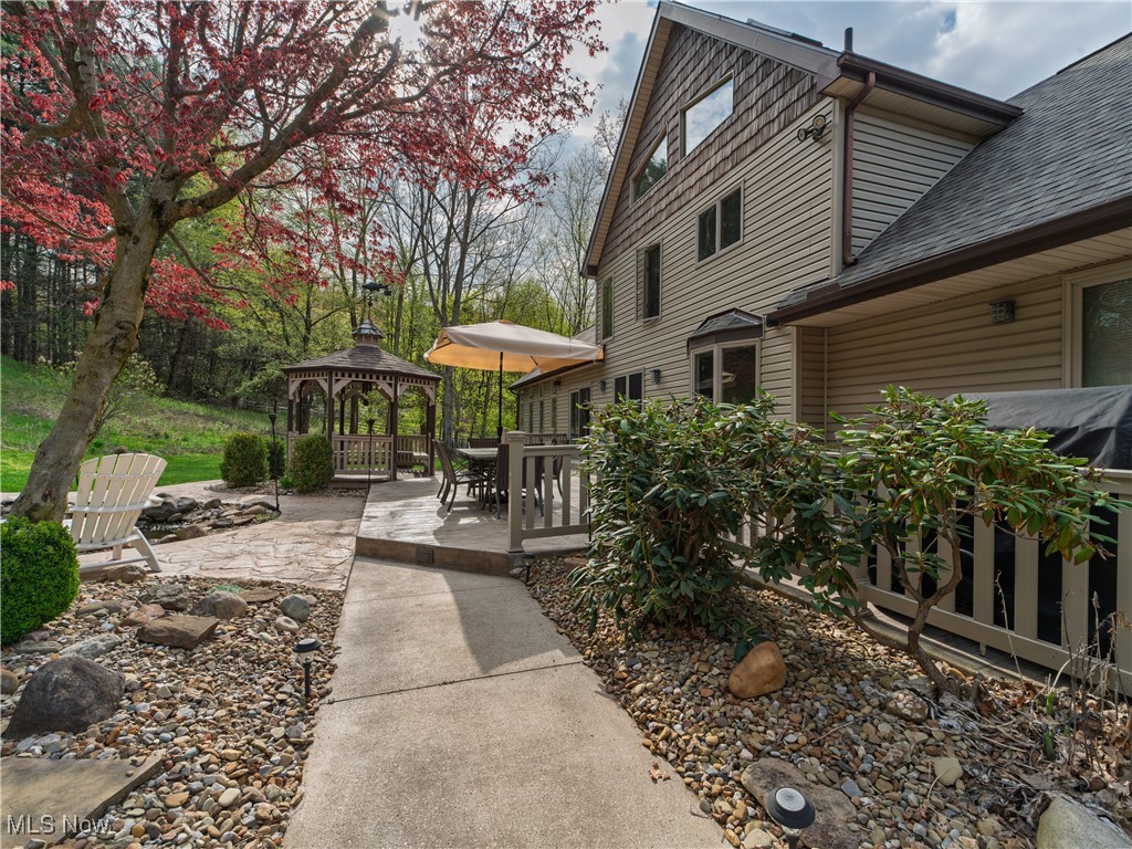 7685 Mt. Pleasant Rd, North Canton, Ohio image 17