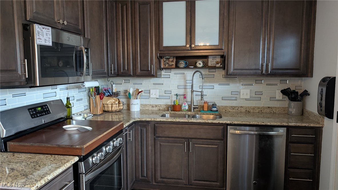 1294 Bennett Road, Madison, Ohio image 14