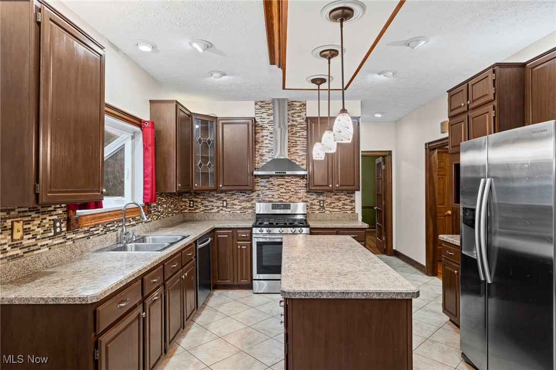 Crystal Crk - Residential