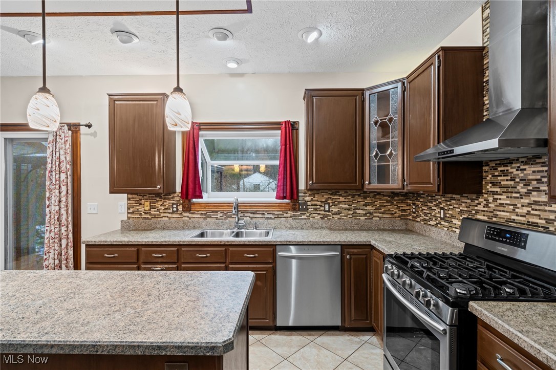 Crystal Crk - Residential