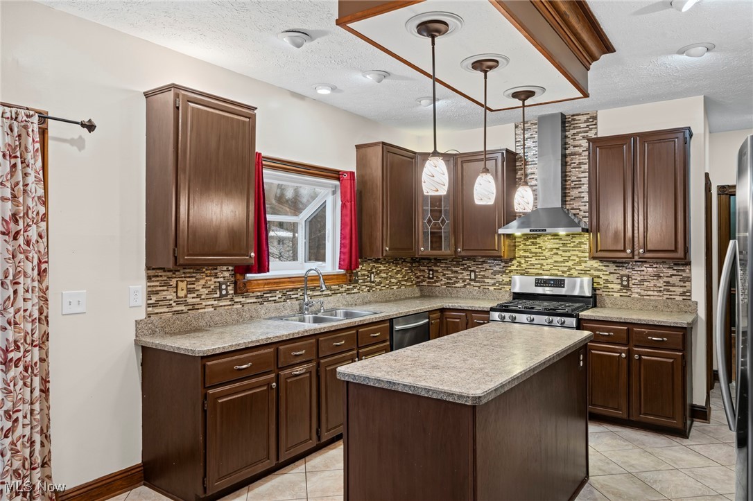 Crystal Crk - Residential