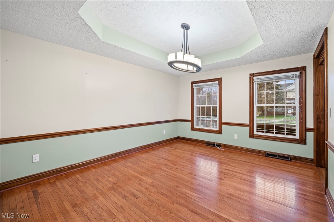 Crystal Crk - Residential