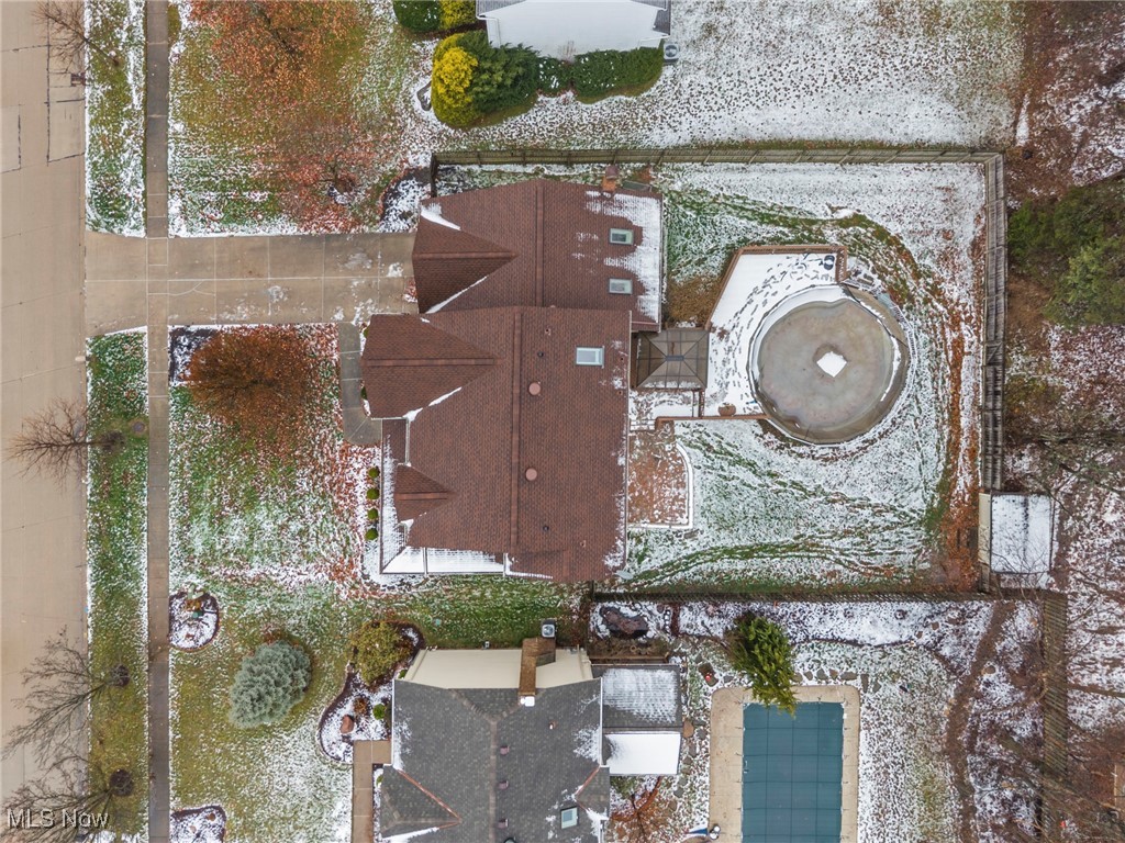 Crystal Crk - Residential