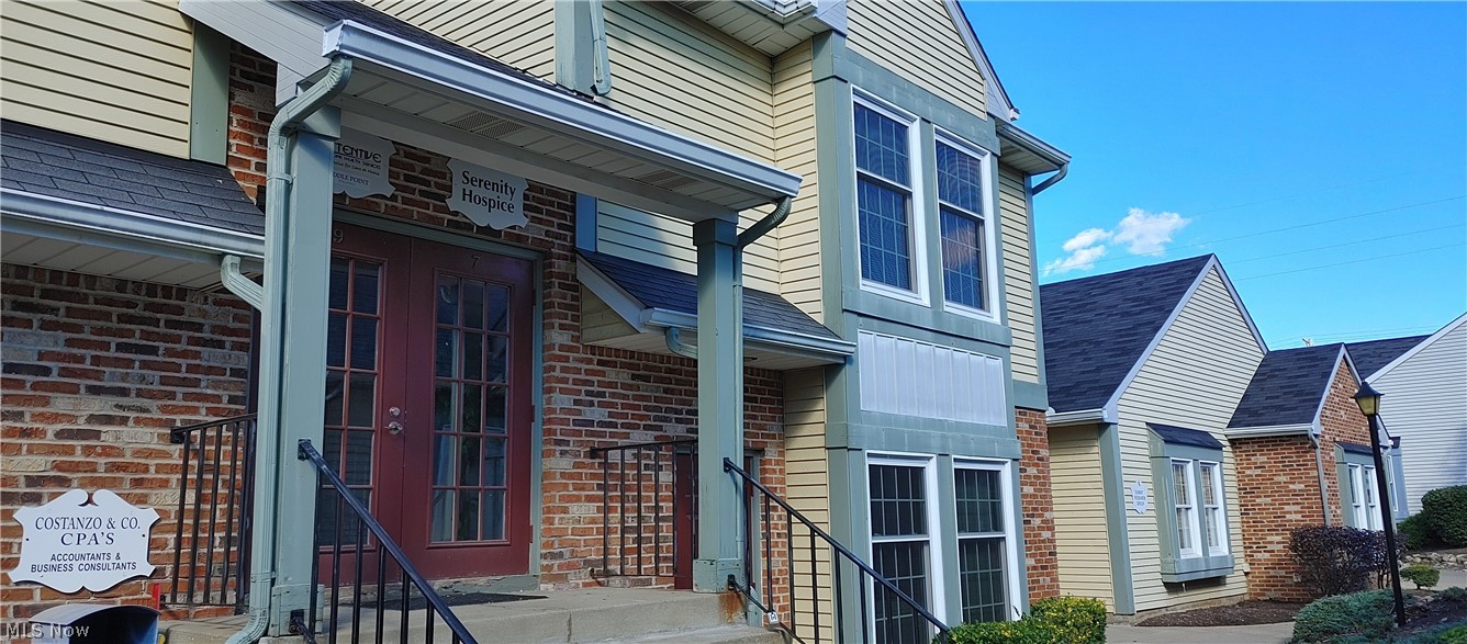 Ross Commons Condo - Residential Lease