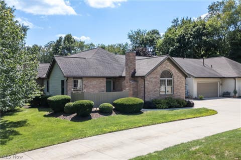 Photo for 345 Greenbriar Drive