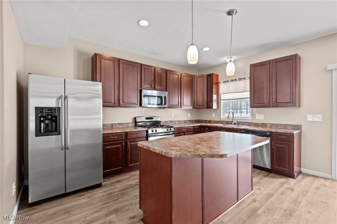 Meadows/Bedford Heights - Residential