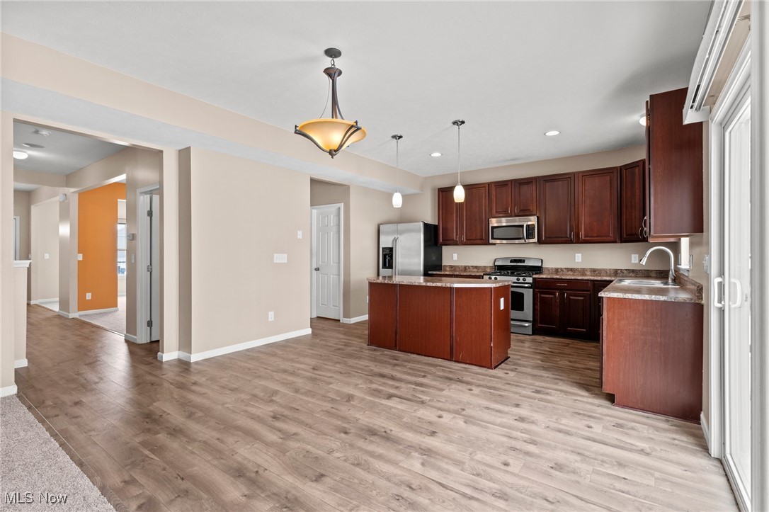 Meadows/Bedford Heights - Residential