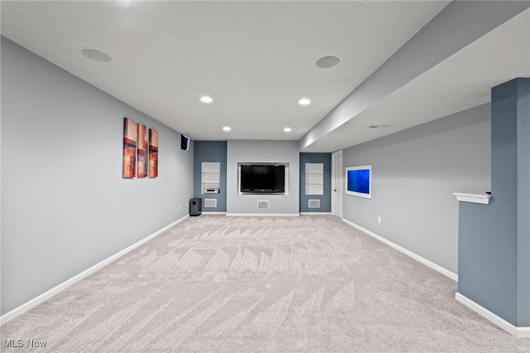 Meadows/Bedford Heights - Residential