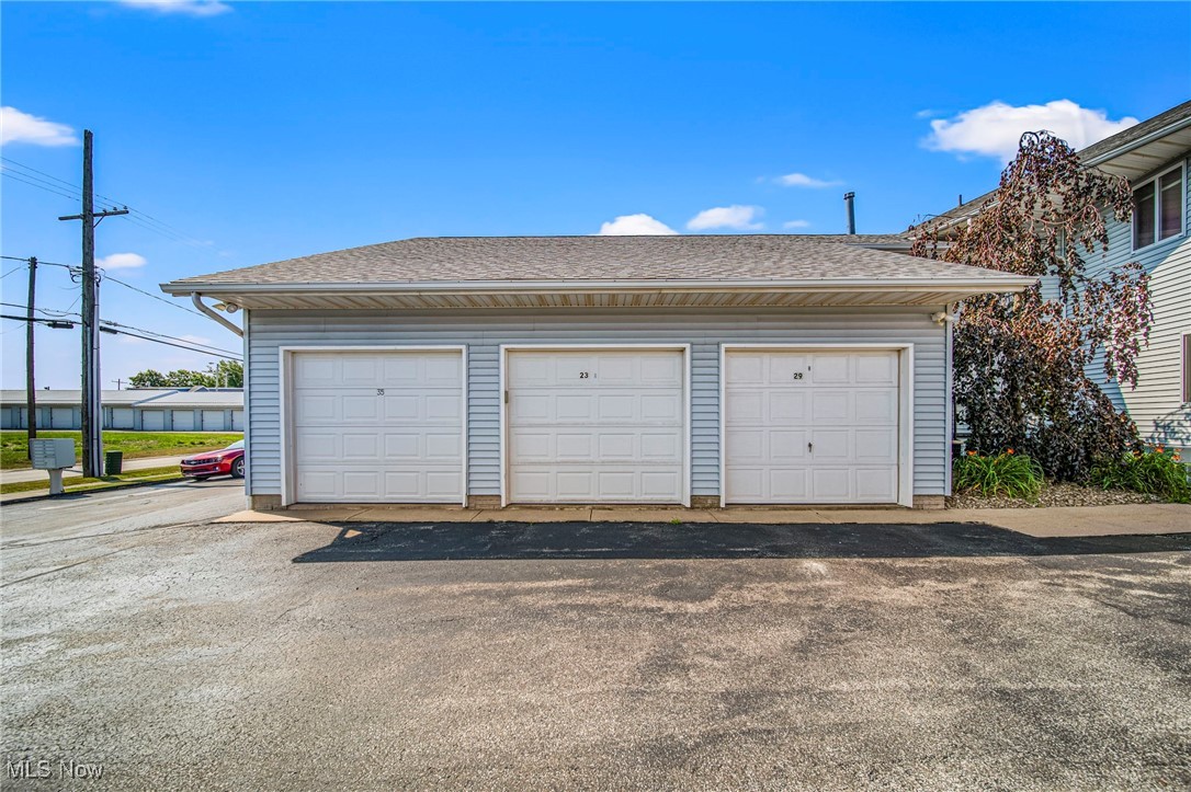 Conneaut, Ohio 44030, United States, 2 Bedrooms Bedrooms, ,2 BathroomsBathrooms,Residential,Pending,185662