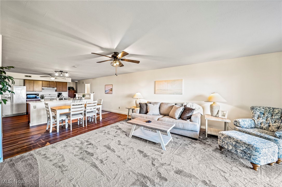 Conneaut, Ohio 44030, United States, 2 Bedrooms Bedrooms, ,2 BathroomsBathrooms,Residential,Pending,185662