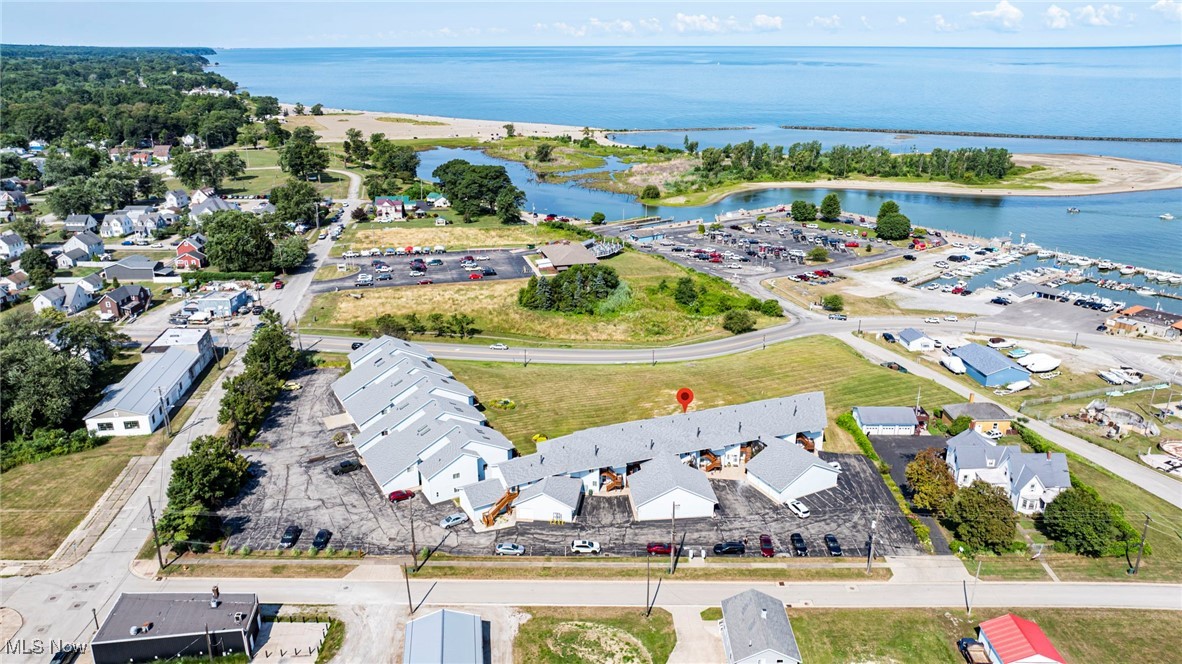 Conneaut, Ohio 44030, United States, 2 Bedrooms Bedrooms, ,2 BathroomsBathrooms,Residential,Pending,185662