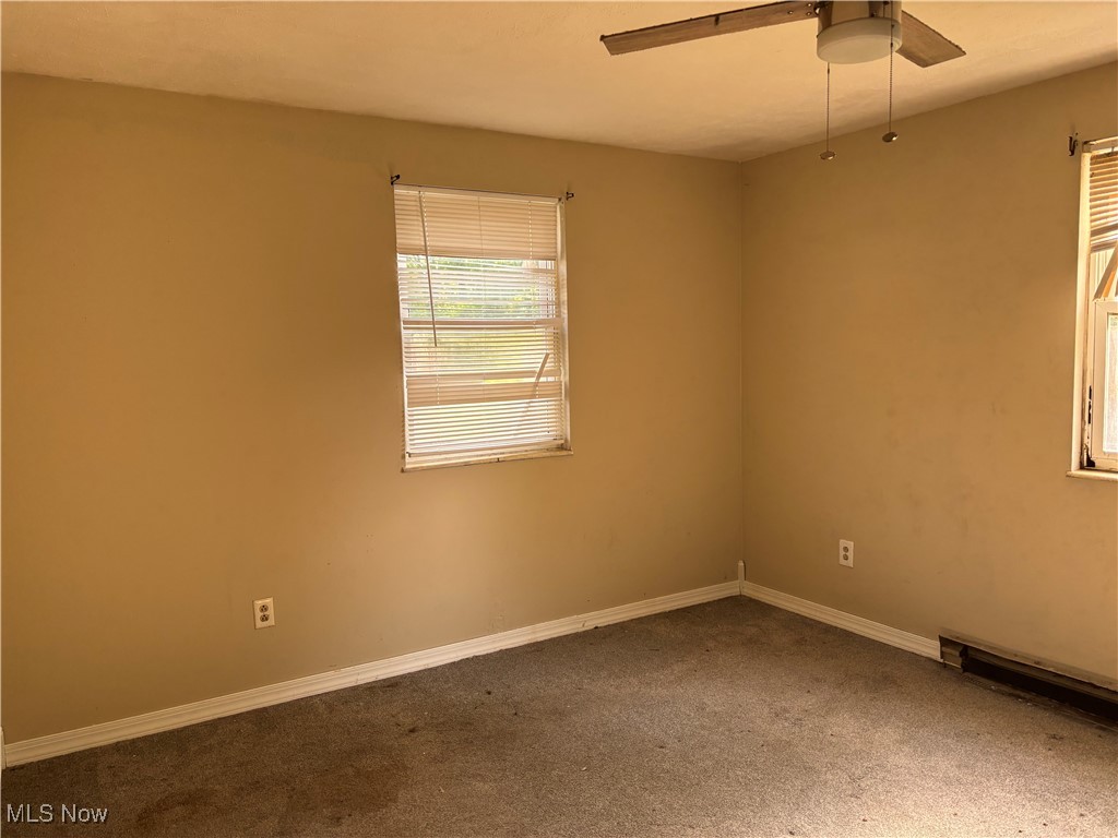 323 Wood Street, Davisville, West Virginia image 4