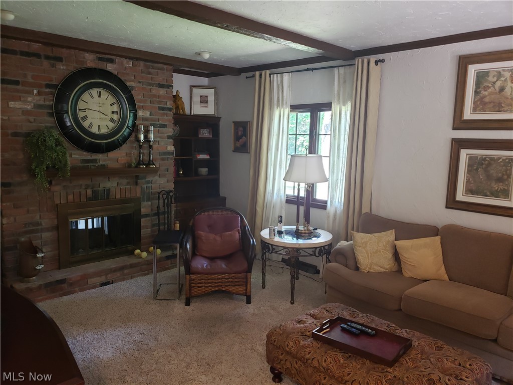 John Larsen Realty Co 02 - Residential