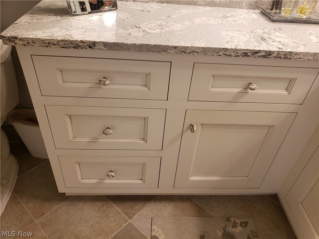 John Larsen Realty Co 02 - Residential