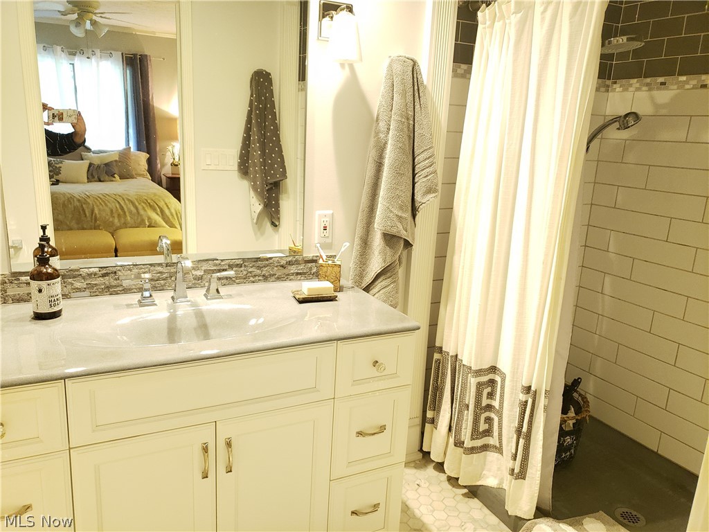 John Larsen Realty Co 02 - Residential