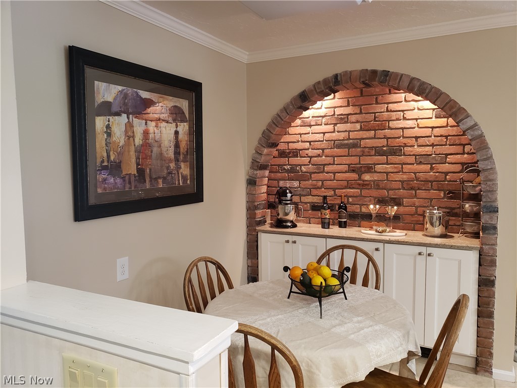 John Larsen Realty Co 02 - Residential