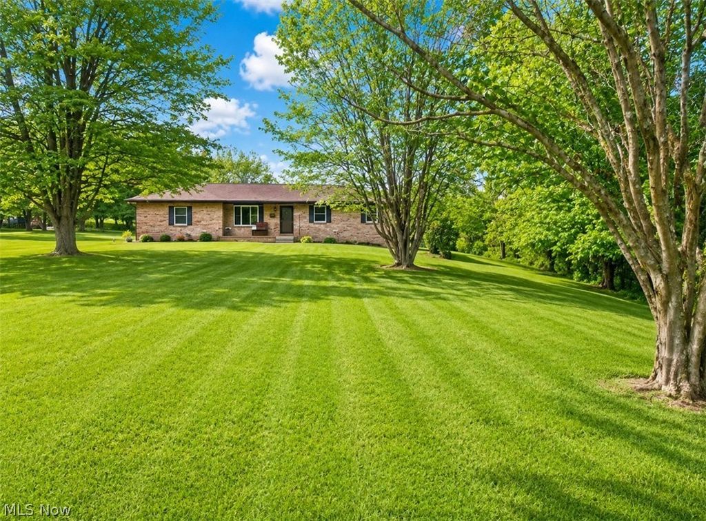 Photo of 580 County Road 59, Bergholz, OH 43908 (MLS # 5211882)
