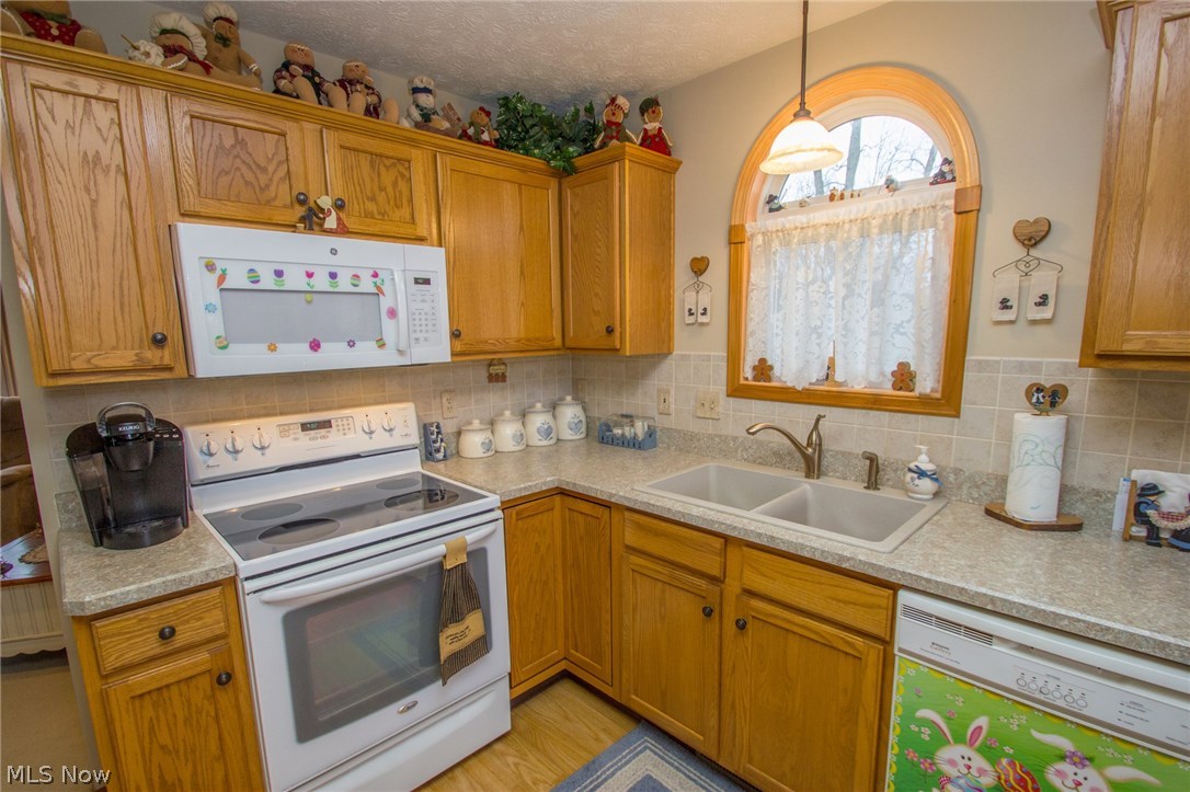 Pebble Crk Preserve Clstr Hm S - Residential