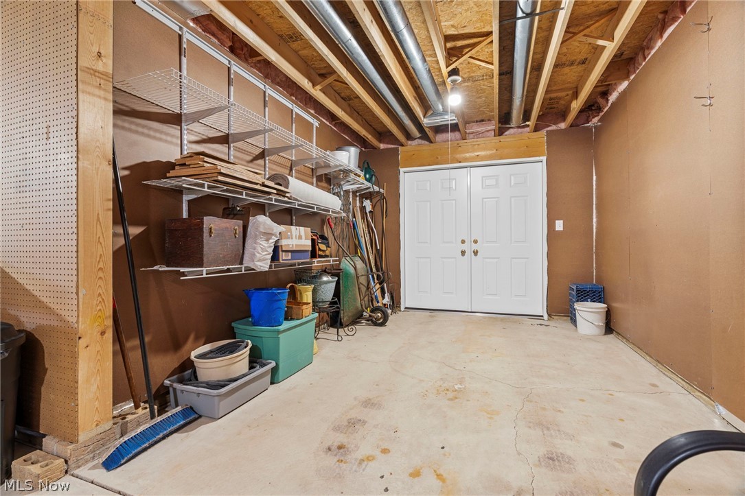 Hunters Rdg 06 - Residential