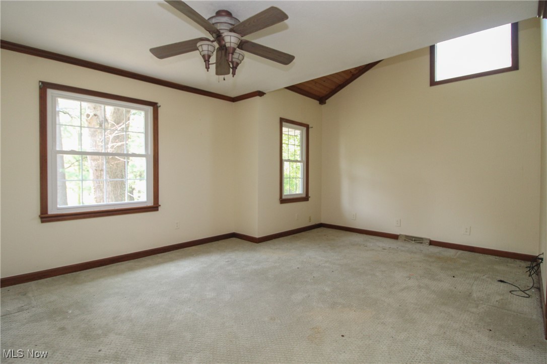 5683 Chestnut Ridge Road, Hubbard, Ohio image 22