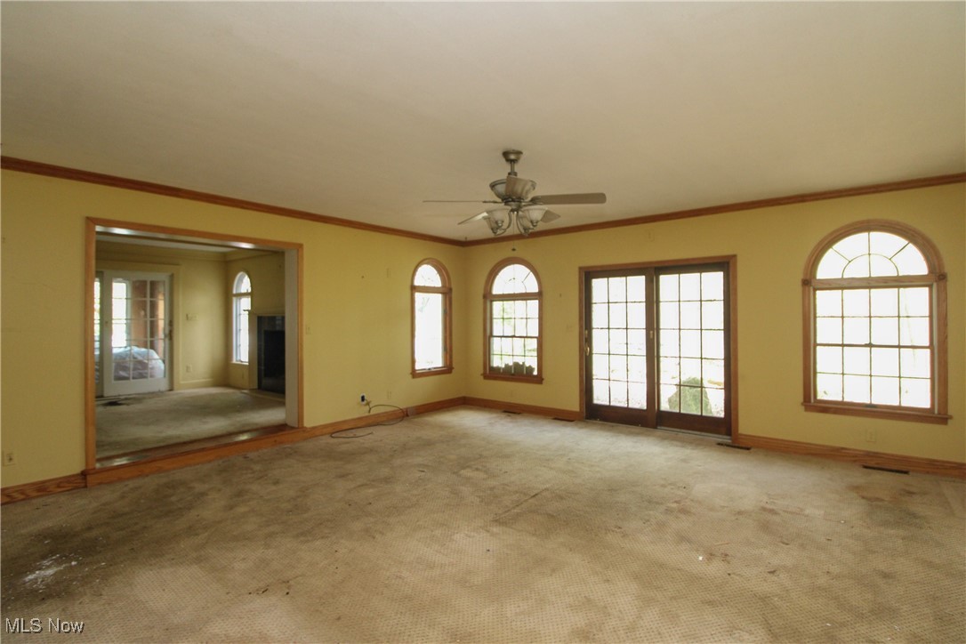 5683 Chestnut Ridge Road, Hubbard, Ohio image 5