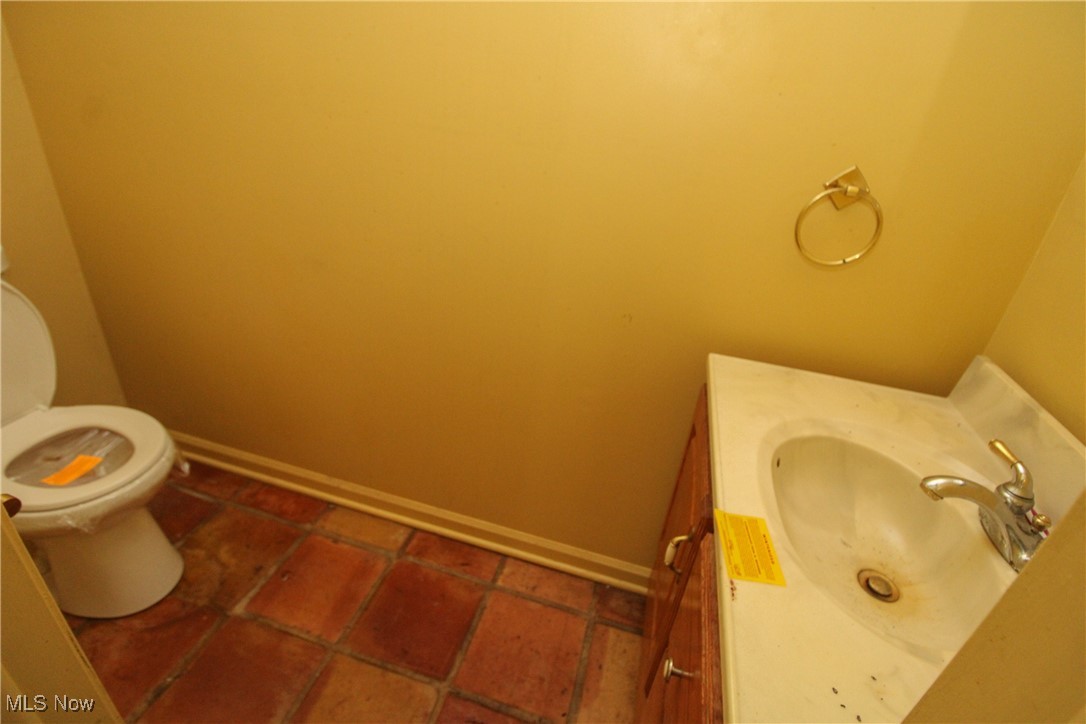 5683 Chestnut Ridge Road, Hubbard, Ohio image 13