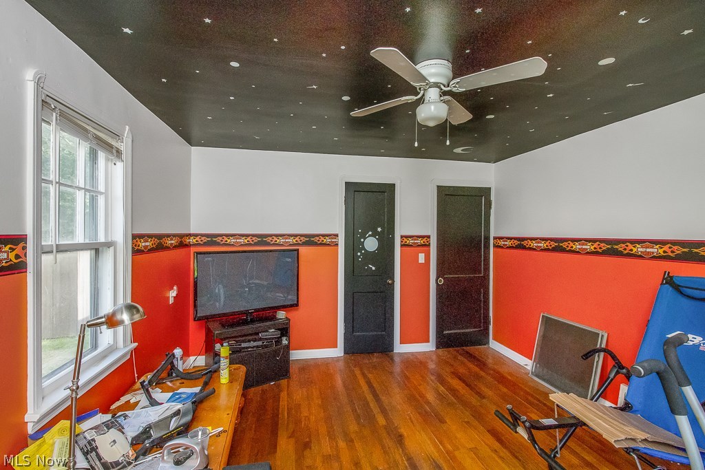 West View Realty Co West View - Residential