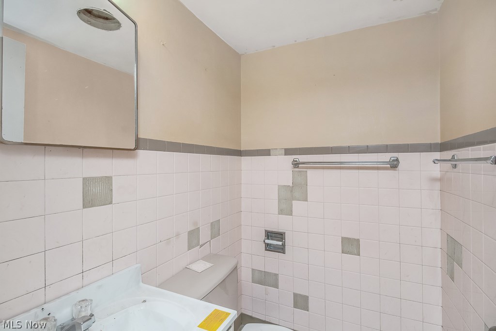 West View Realty Co West View - Residential