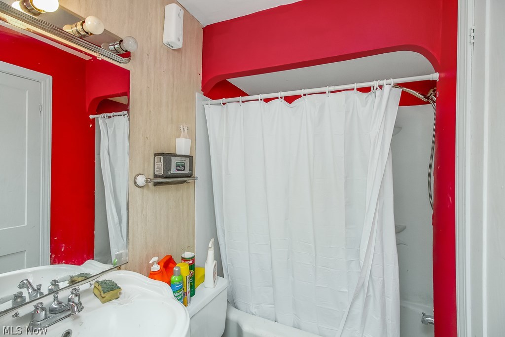 West View Realty Co West View - Residential