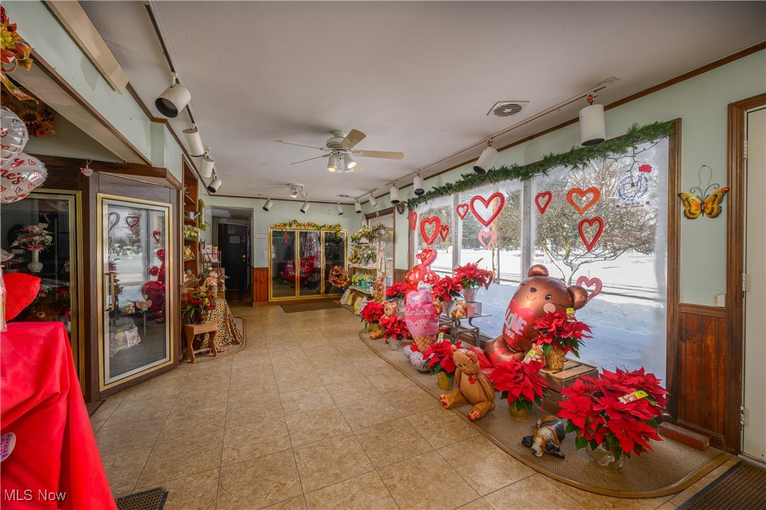 City/Alliance First Ward - Commercial Sale