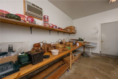 Tiny photo for 468 W Vine Street, Alliance, OH 44601 (MLS # 5183804)