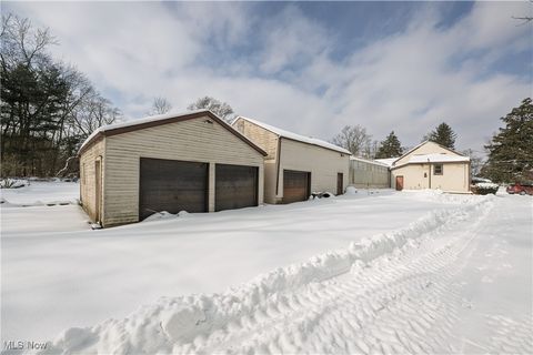 Tiny photo for 468 W Vine Street, Alliance, OH 44601 (MLS # 5183804)