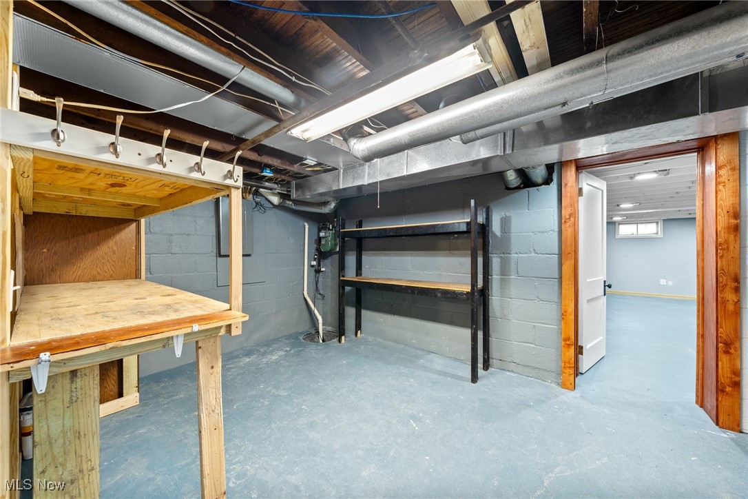 1012 Orlen Avenue, Cuyahoga Falls, Ohio image 42