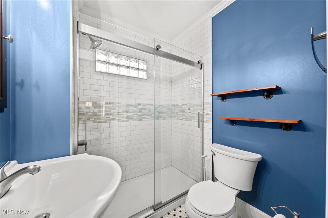 1012 Orlen Avenue, Cuyahoga Falls, Ohio image 32
