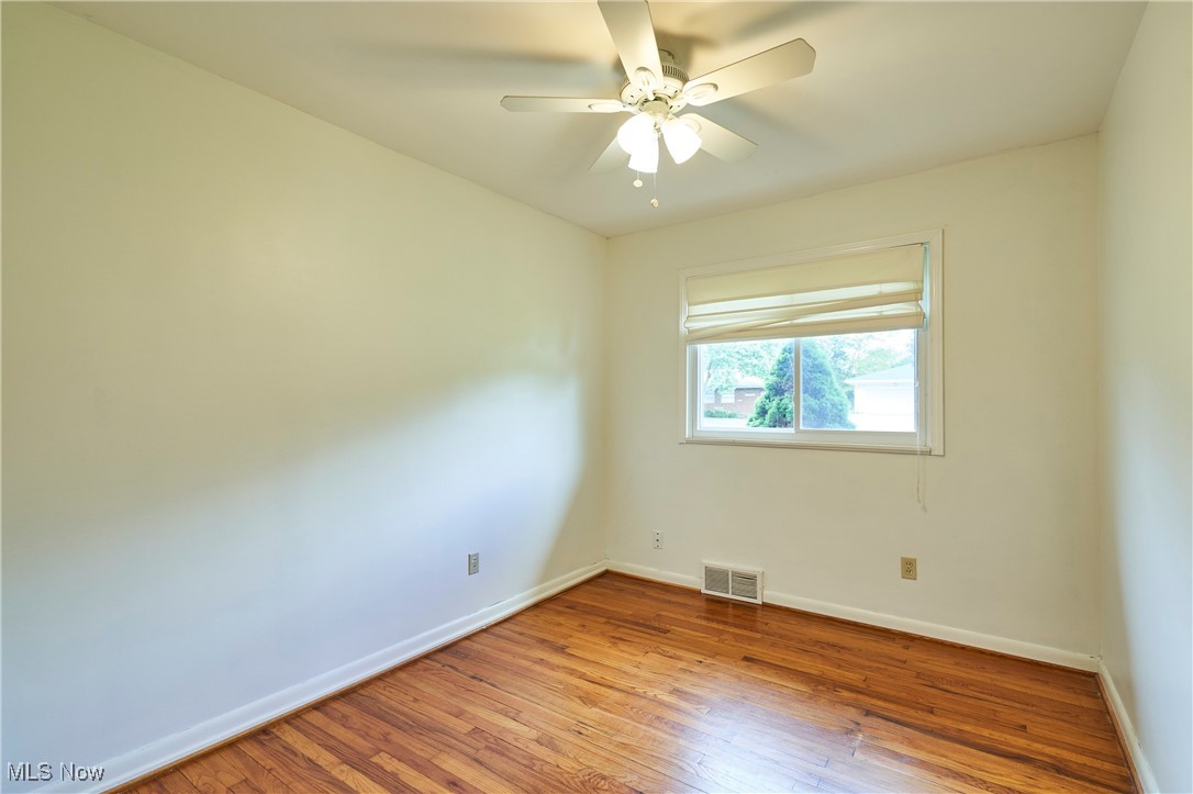 206 Benson Road, Akron, Ohio image 18