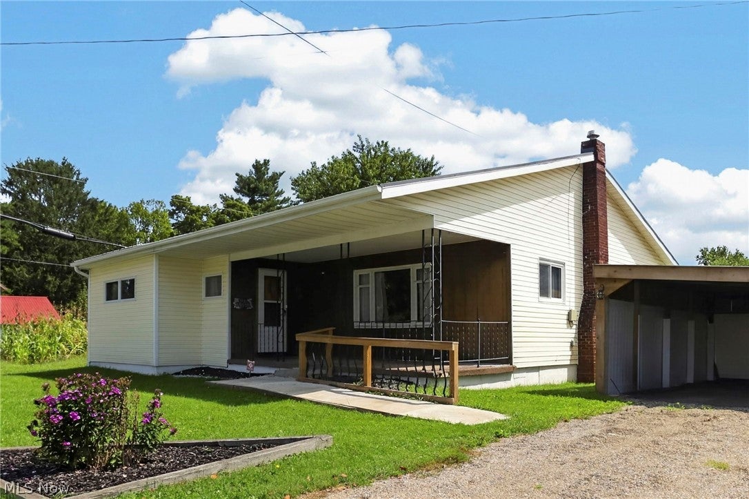 205 Leatherwood Street