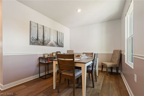 Tiny photo for 1011 Sunrise Way, Akron, OH 44312 (MLS # 5187062)