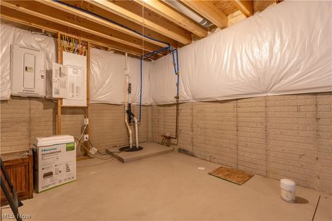 Tiny photo for 1011 Sunrise Way, Akron, OH 44312 (MLS # 5187062)