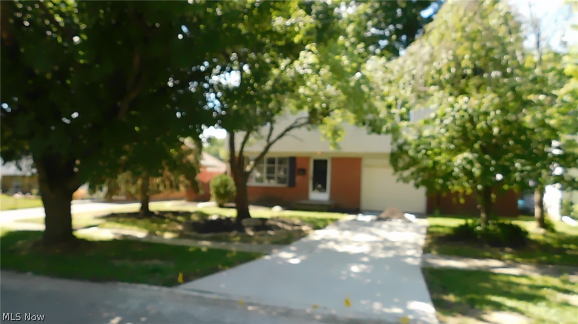 Abbe Knolls - Residential