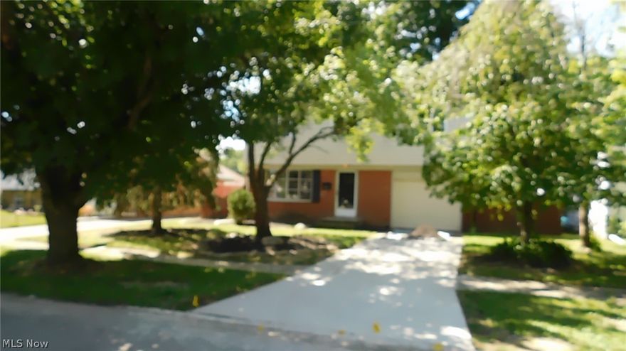 Move in ready, 4 bedroom 1.5 bath colonial. The home has been freshly painted throughout. The custom kitchen has plenty of cabinet space and leads to a vaulted ceiling dining area. There is a fenced in back yard with a deck and plenty of shade. Come and enjoy!