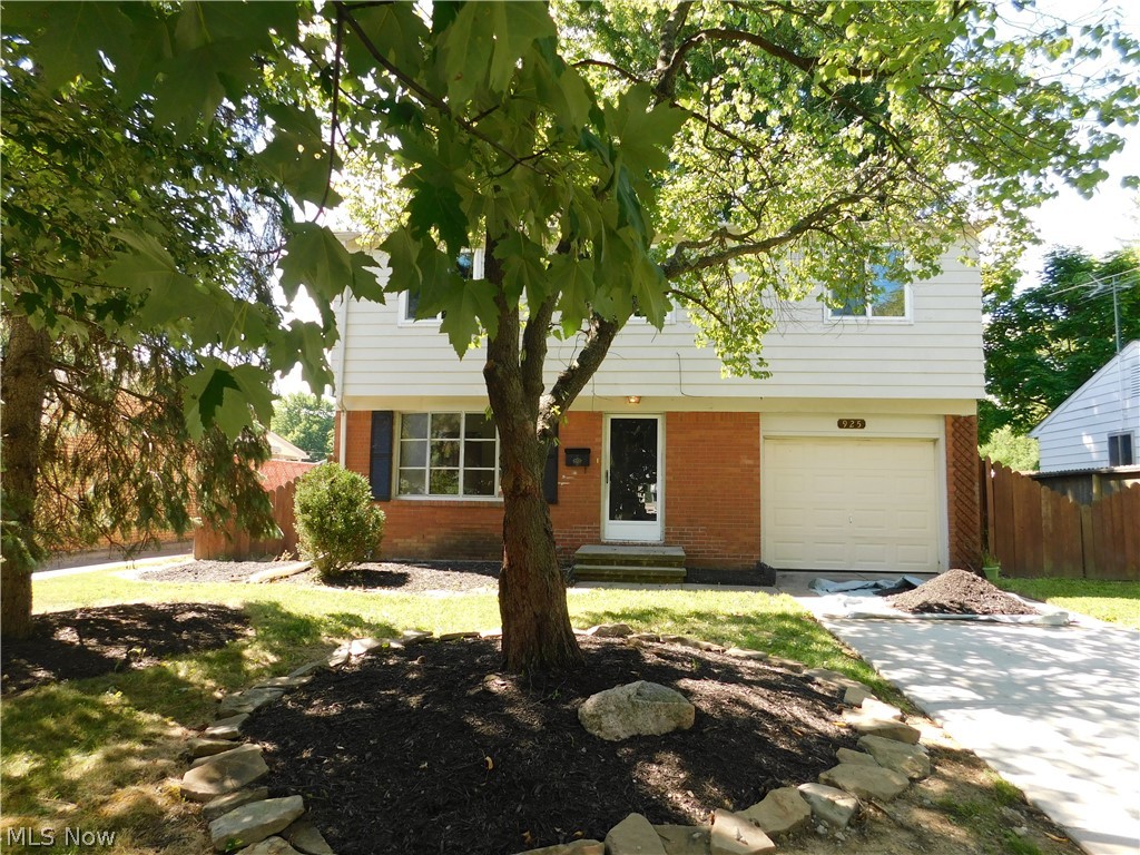 Abbe Knolls - Residential