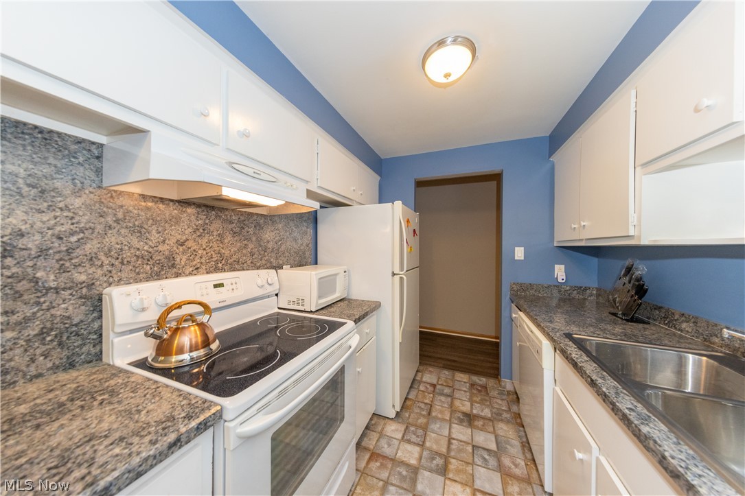 Pinecrest - Residential