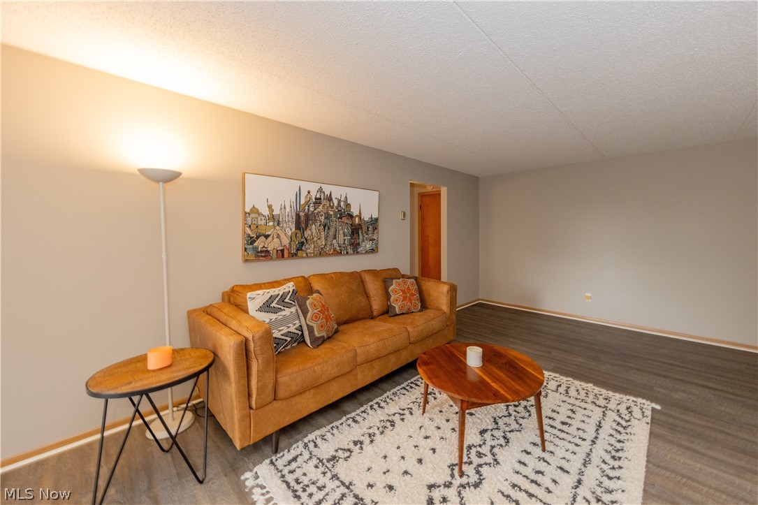 Pinecrest - Residential