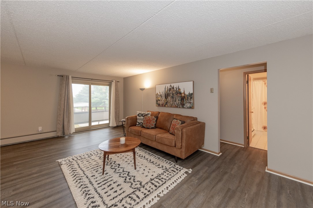Pinecrest - Residential