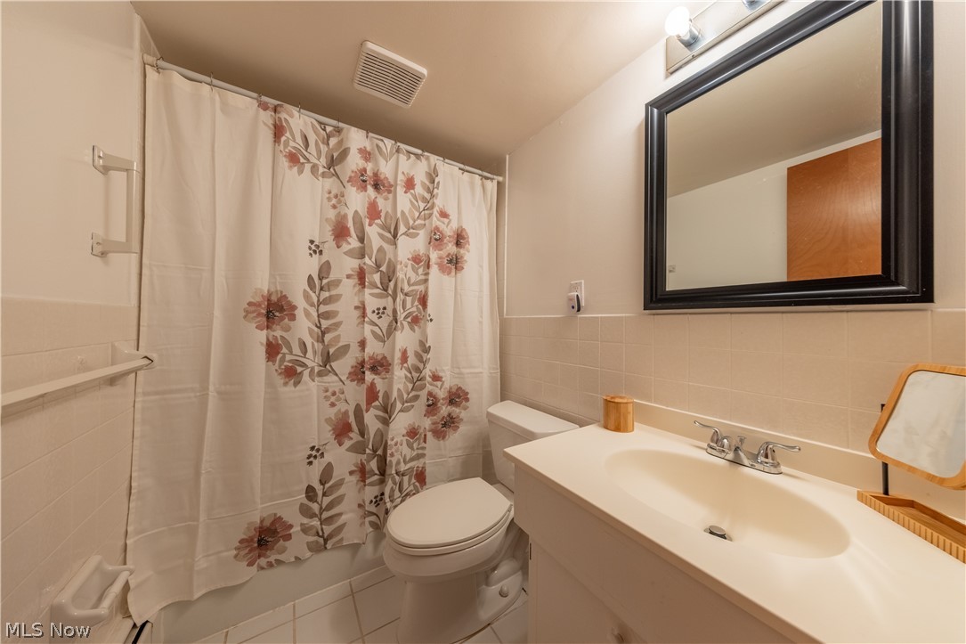 Pinecrest - Residential