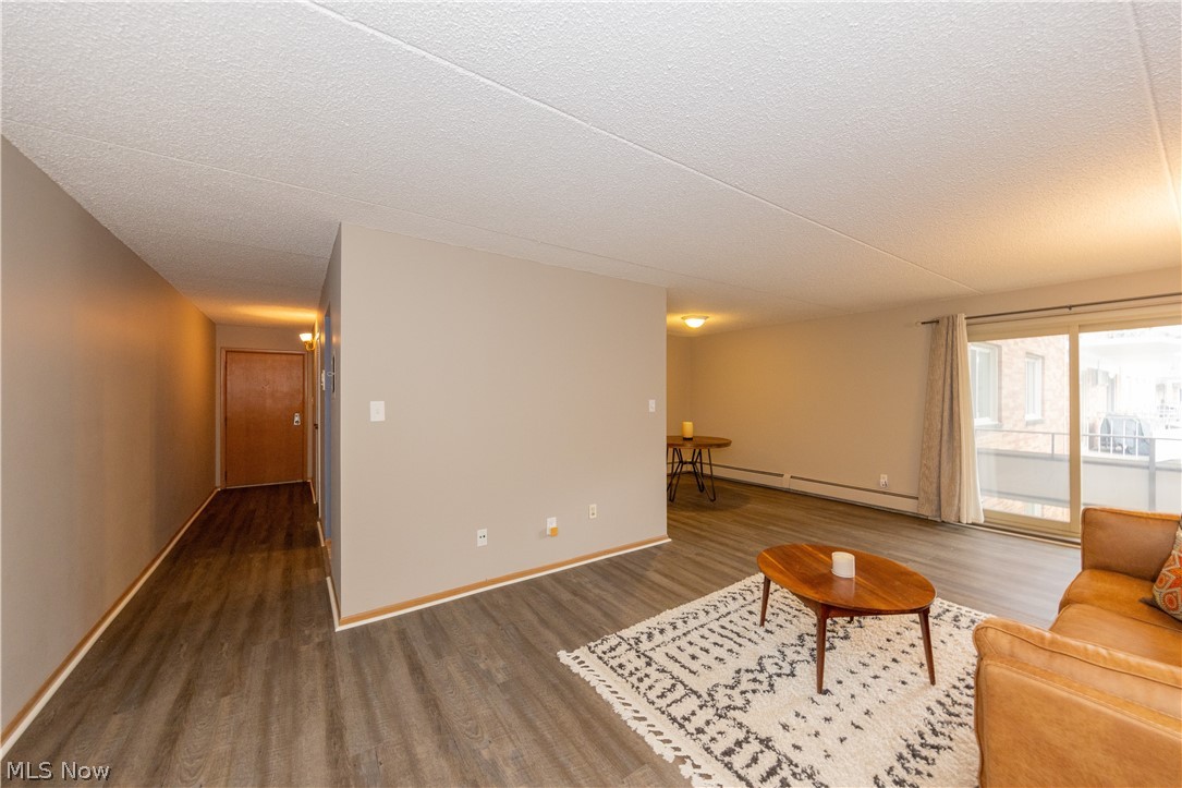 Pinecrest - Residential