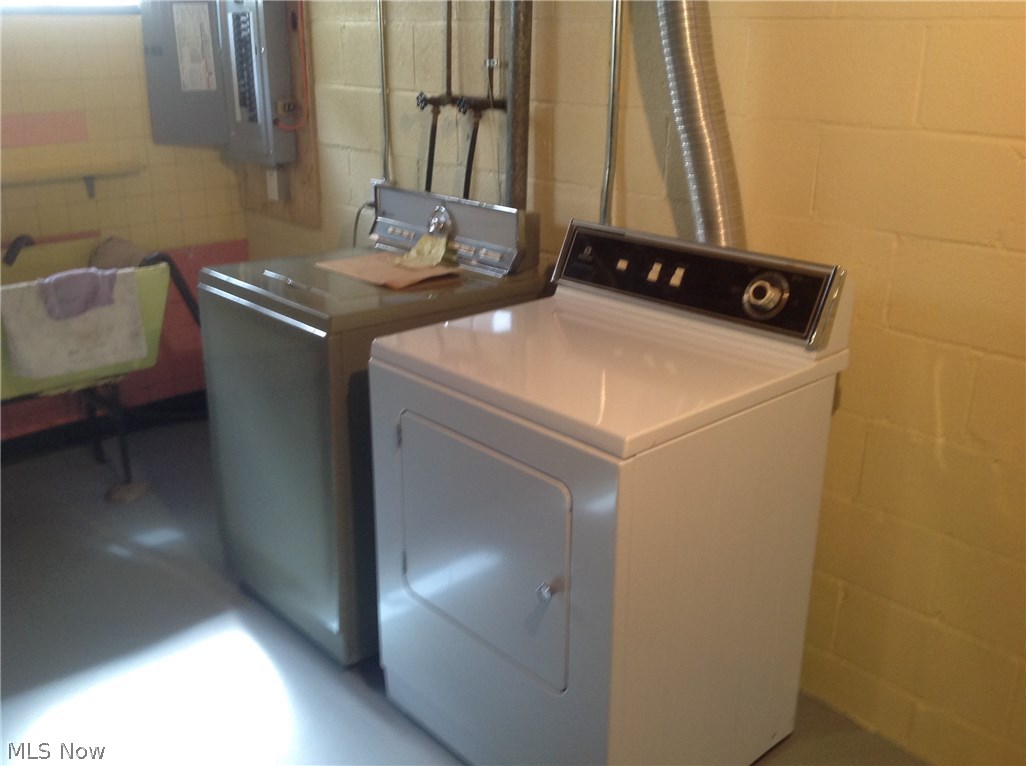 Bedford Park Est #1 - Residential